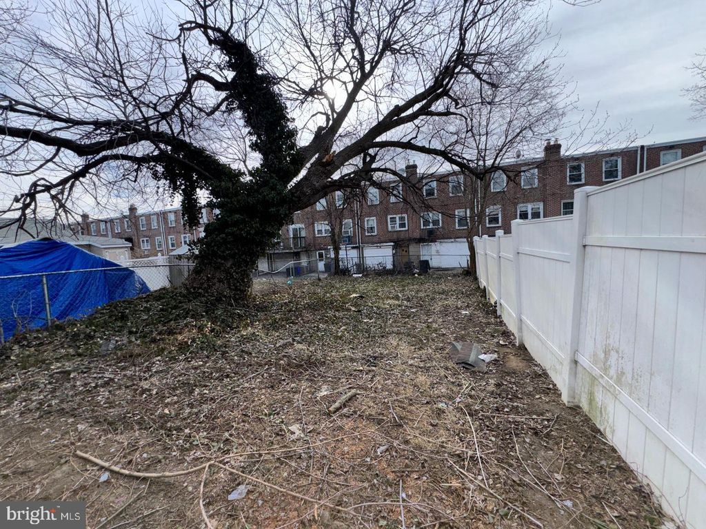 52 W BERKLEY AVE, CLIFTON HEIGHTS, PA 19018 — photo 4