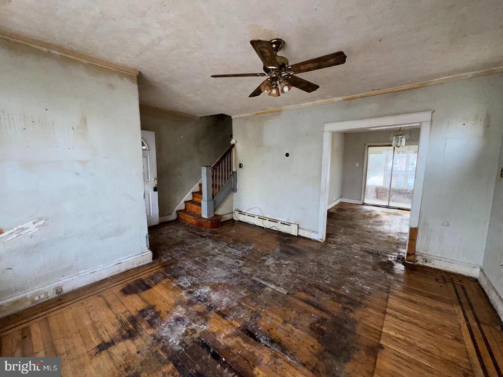 52 W BERKLEY AVE, CLIFTON HEIGHTS, PA 19018 — photo 5
