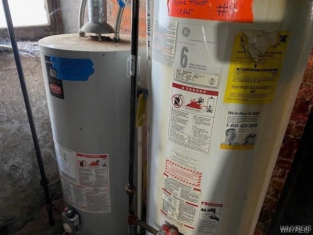 271 Locust Street, Lockport City, NY 14094