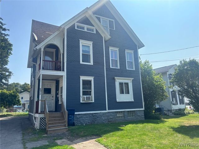 271 Locust Street, Lockport City, NY 14094