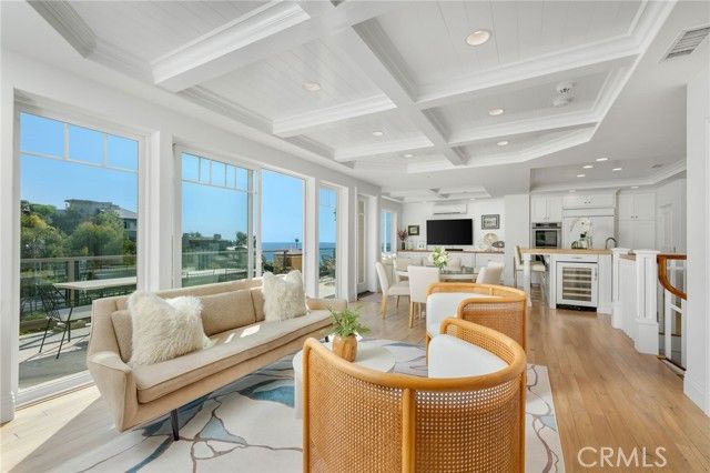 846 Diamond Street, Laguna Beach, CA 92651