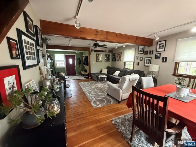 43 Bellot Road, Ringwood, NJ 07456