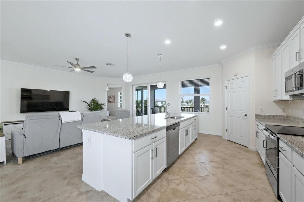Image 19 of property listing at 14001 BLACK BEAUTY DRIVE 122, Punta Gorda, FL 33955