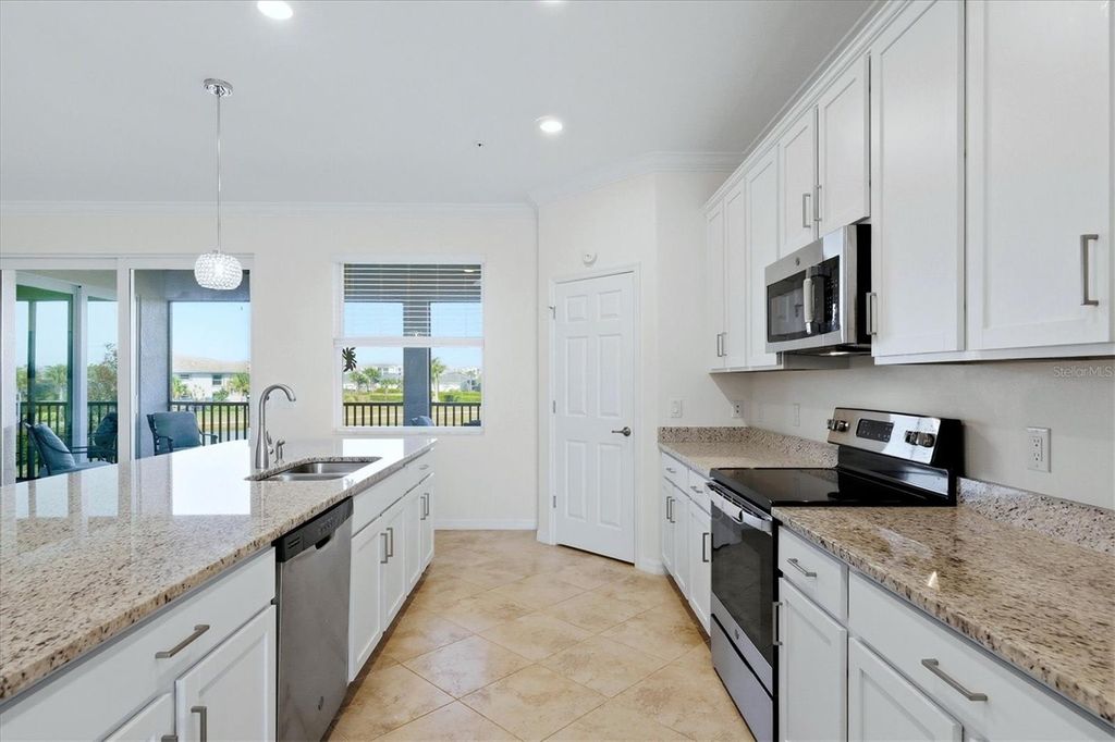 Image 21 of property listing at 14001 BLACK BEAUTY DRIVE 122, Punta Gorda, FL 33955