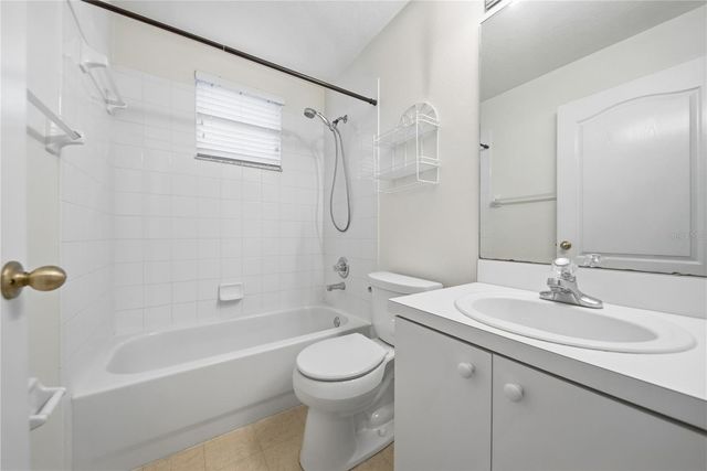 24504 MISTWOOD COURT, Lutz, FL 33559