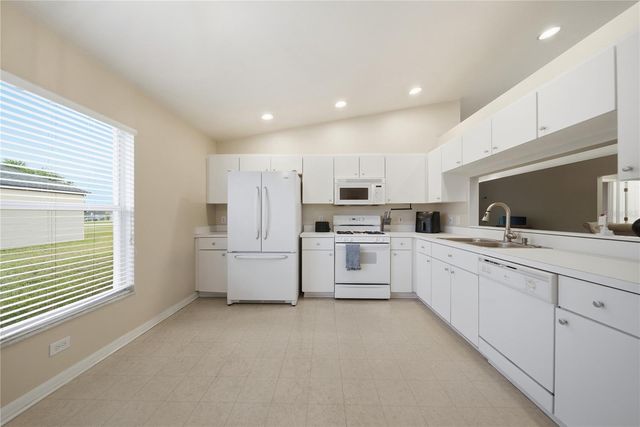 24504 MISTWOOD COURT, Lutz, FL 33559
