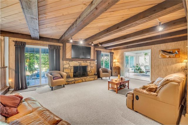 18162 Fawn Circle, Strongsville, OH 44136