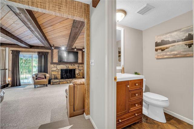 18162 Fawn Circle, Strongsville, OH 44136