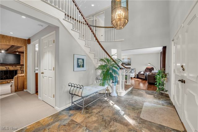 18162 Fawn Circle, Strongsville, OH 44136