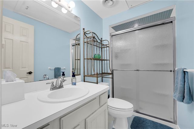 18162 Fawn Circle, Strongsville, OH 44136