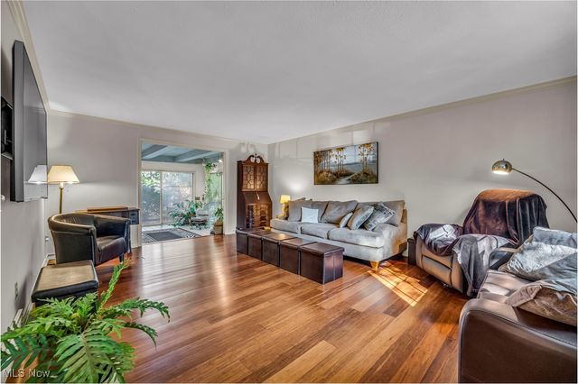 18162 Fawn Circle, Strongsville, OH 44136