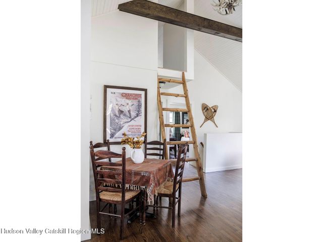 7 Karlstadt Road, Windham, NY 12496