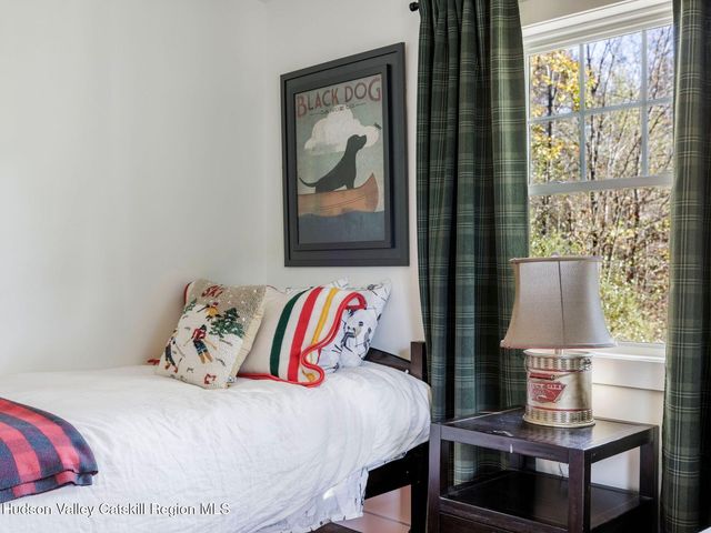 7 Karlstadt Road, Windham, NY 12496