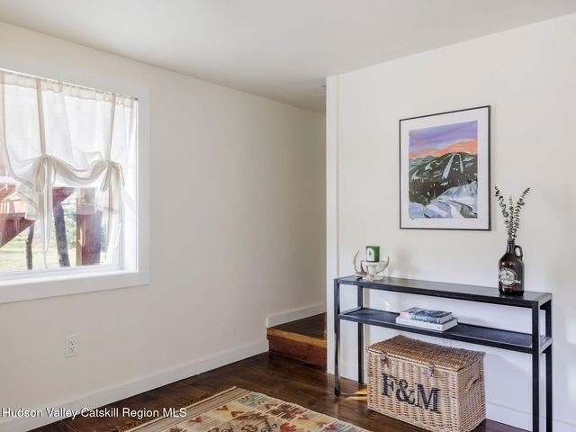 7 Karlstadt Road, Windham, NY 12496