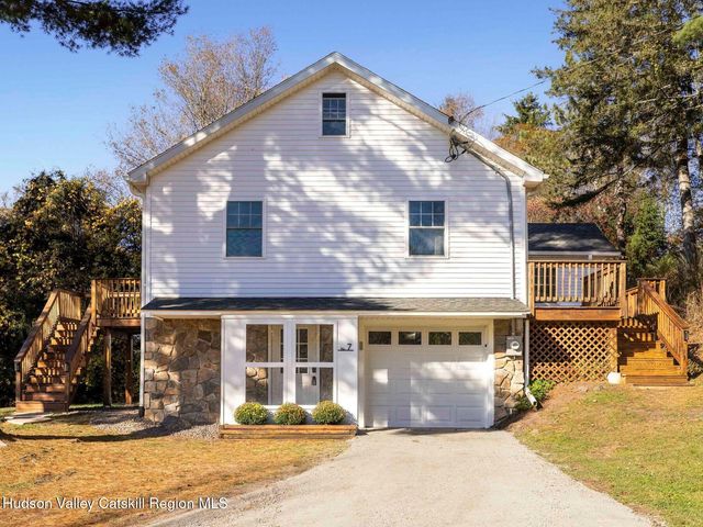 7 Karlstadt Road, Windham, NY 12496
