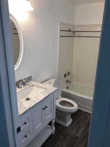123 Strand Street rear, Galveston, TX 77550