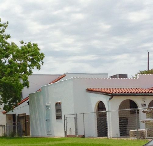 123 Strand Street rear, Galveston, TX 77550