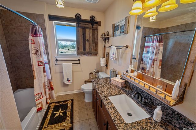 530 Pr D47, Charlotte, TX 78011