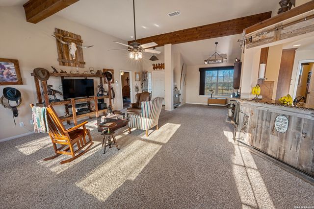 530 Pr D47, Charlotte, TX 78011