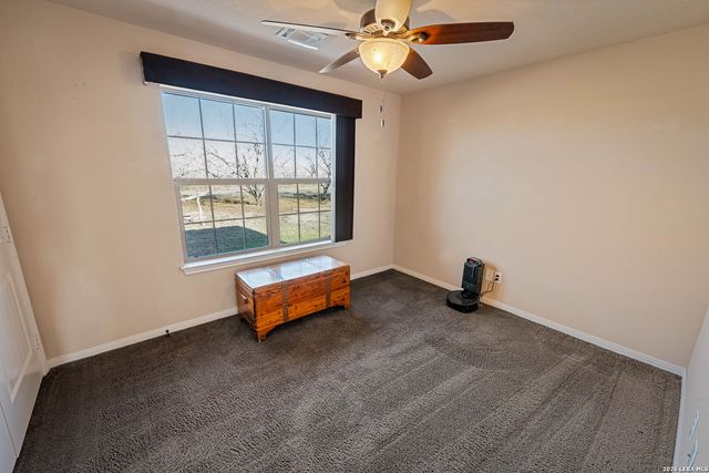 530 Pr D47, Charlotte, TX 78011