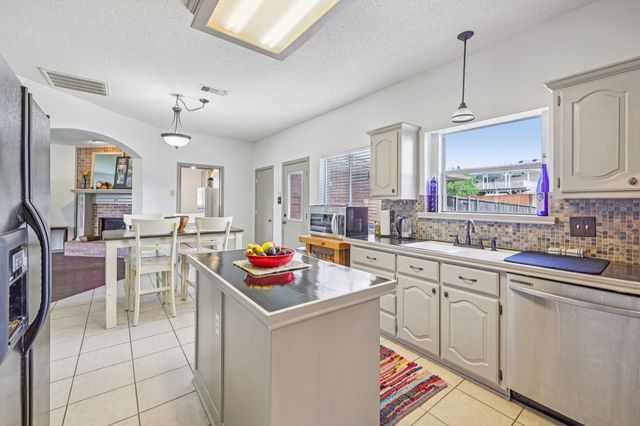 3723 Trailridge Drive, Sachse, TX 75048