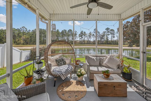 4683 PINE LAKE Drive, Middleburg, FL 32068