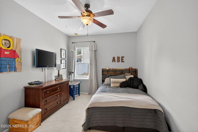 4683 PINE LAKE Drive, Middleburg, FL 32068