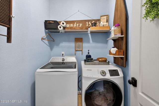 4683 PINE LAKE Drive, Middleburg, FL 32068