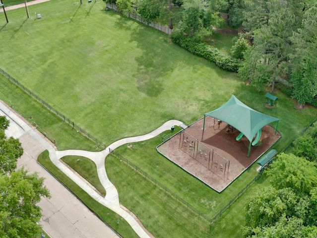 12100 Melville Drive 302C, Montgomery, TX 77356