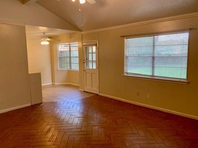 16215 Rill Lane, Houston, TX 77062