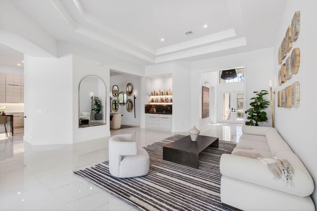 8769 Sydney Harbor Circle, Delray Beach, FL 33446