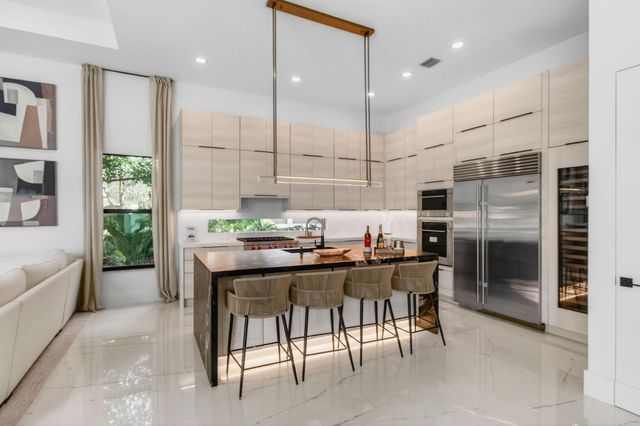 8769 Sydney Harbor Circle, Delray Beach, FL 33446