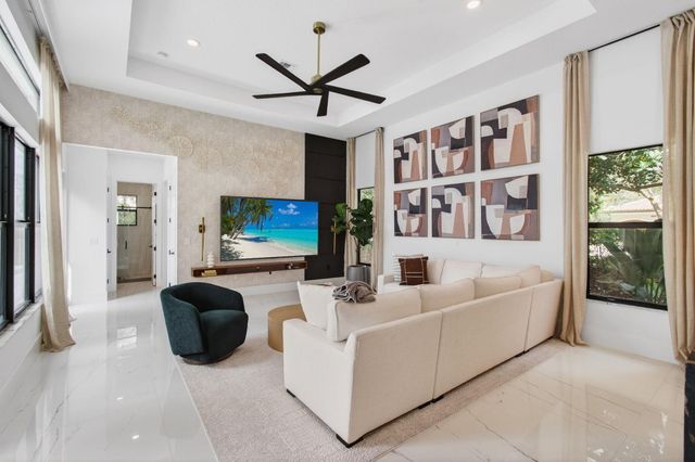 8769 Sydney Harbor Circle, Delray Beach, FL 33446