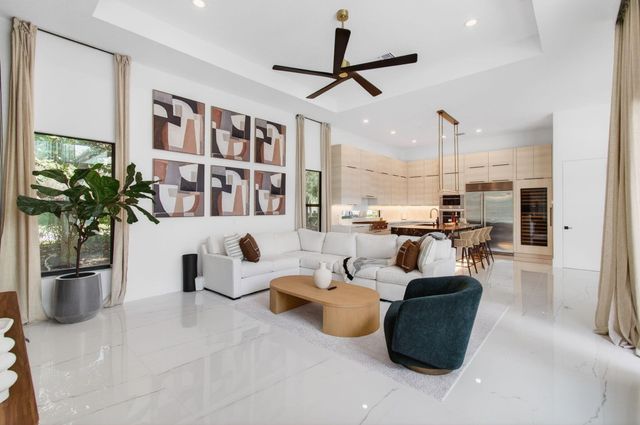 8769 Sydney Harbor Circle, Delray Beach, FL 33446