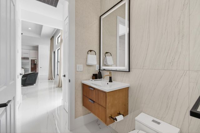 8769 Sydney Harbor Circle, Delray Beach, FL 33446