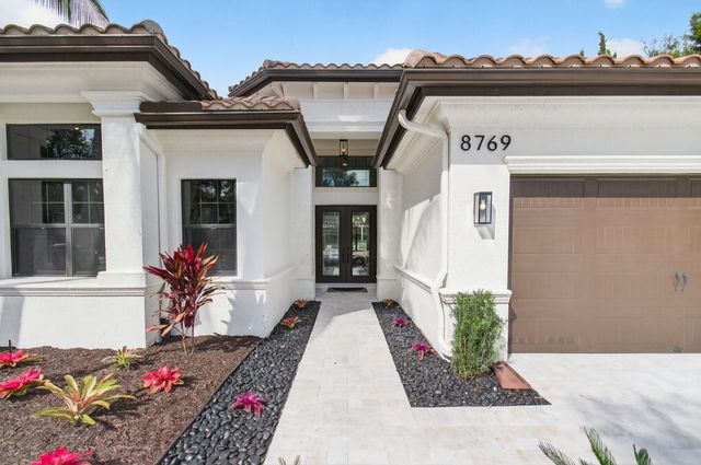 8769 Sydney Harbor Circle, Delray Beach, FL 33446