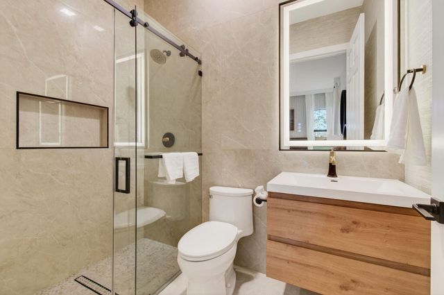 8769 Sydney Harbor Circle, Delray Beach, FL 33446