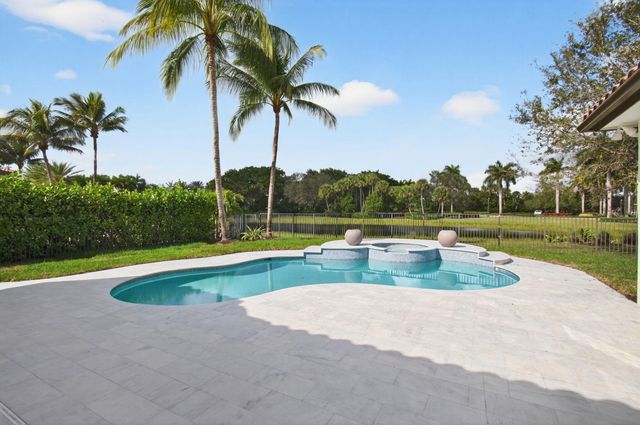 8769 Sydney Harbor Circle, Delray Beach, FL 33446