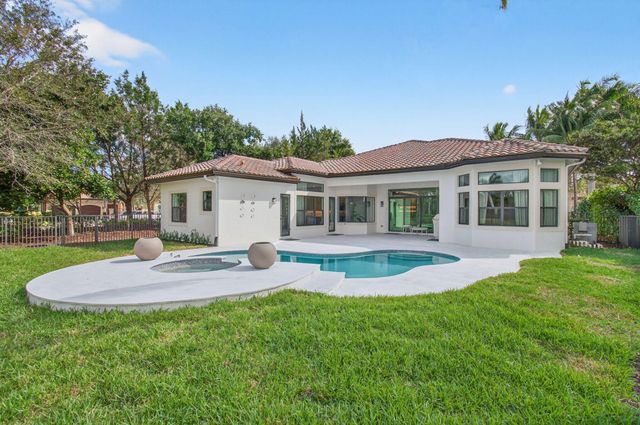 8769 Sydney Harbor Circle, Delray Beach, FL 33446