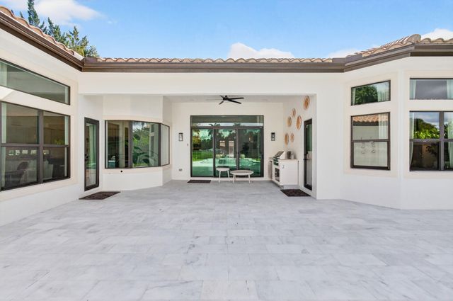 8769 Sydney Harbor Circle, Delray Beach, FL 33446