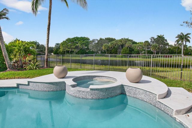 8769 Sydney Harbor Circle, Delray Beach, FL 33446