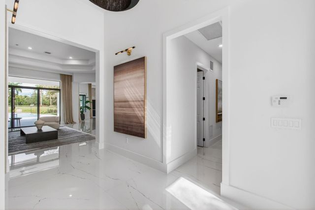 8769 Sydney Harbor Circle, Delray Beach, FL 33446