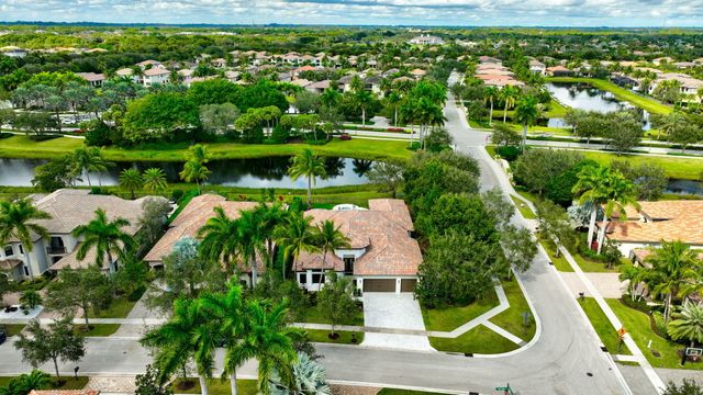 8769 Sydney Harbor Circle, Delray Beach, FL 33446