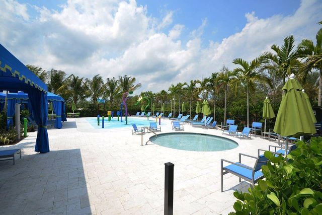 8769 Sydney Harbor Circle, Delray Beach, FL 33446