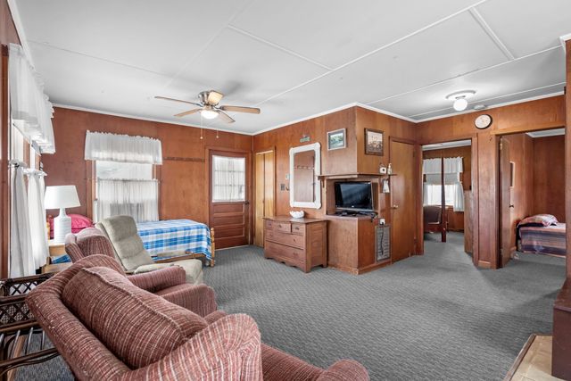 123 Yaupon Ave., Murrells Inlet, SC 29576