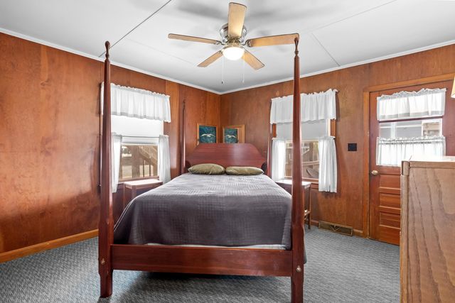 123 Yaupon Ave., Murrells Inlet, SC 29576