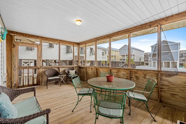 123 Yaupon Ave., Murrells Inlet, SC 29576