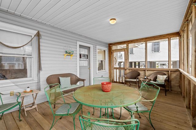 123 Yaupon Ave., Murrells Inlet, SC 29576