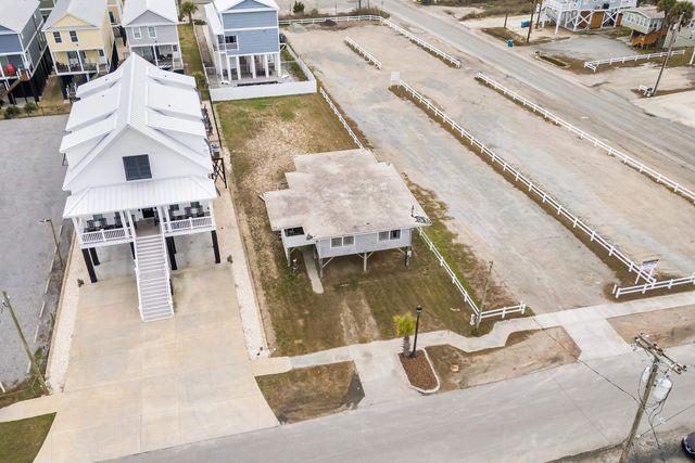 123 Yaupon Ave., Murrells Inlet, SC 29576