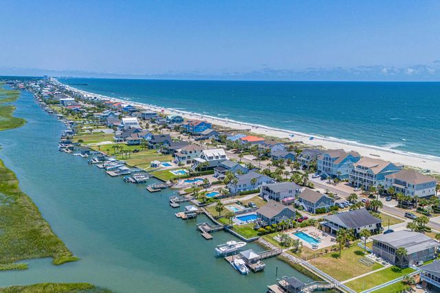 123 Yaupon Ave., Murrells Inlet, SC 29576